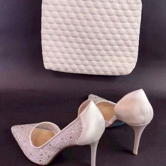 Handbags - P1474-Betsey Johnson White Hearts bag PLUS SZ 9 Jeweled Heels